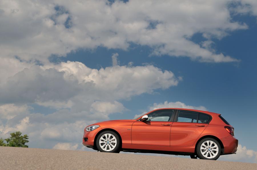  BMW 120d Urban Line 2011 года  (фото 46 из 193)